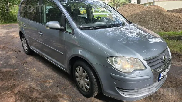 Volkswagen Pārdodu VW Touran, tikko atdzīts no Vācijas, labā 