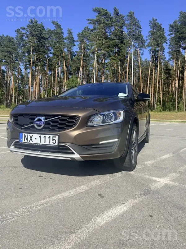 Volvo Pārdodu Volvo V60 Cross Country ideālā stāvoklī. 2