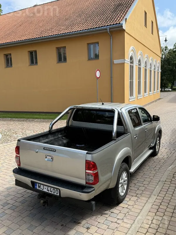 Toyota Toyota Hilux 2014.G 3.0D / Automātiskā Kārba.