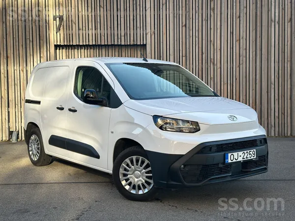 Toyota Toyota Proace City 1.5d. Pirmās reģistrācijas datu