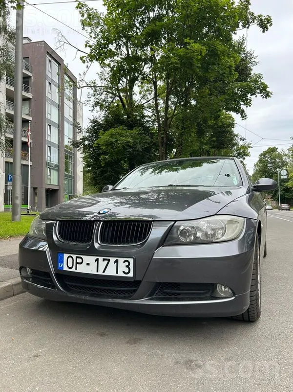 BMW No Holandes. BMW 320 E90 2.0i, manuālā kārba. 