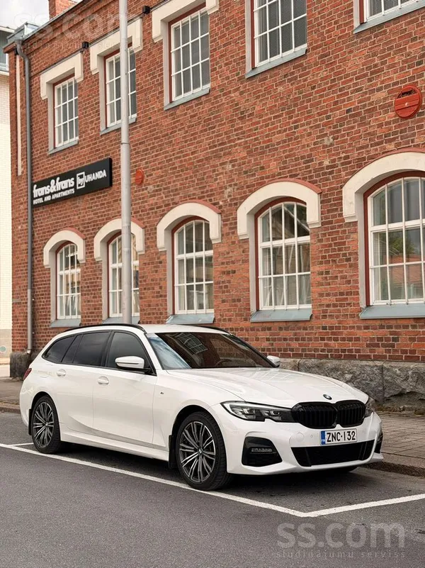 BMW BMW G21 330e