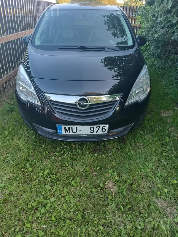 Labā tehniskā un vizuālā kārtībā, tirgojas jo maz tiek lietots, 1.3Cdti 70kw