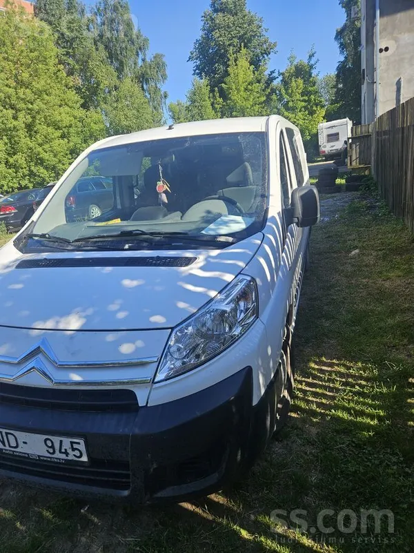 Citroen Pārdodu Citroen Jumpy ar ekonomisko 1.6 dīzeļa dzi