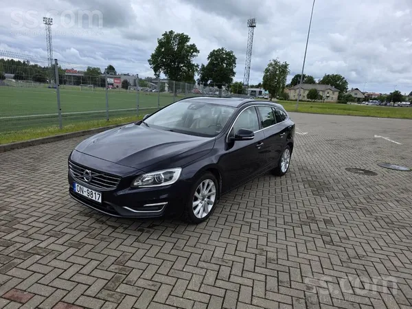 Volvo Volvo V60 Facelift D3 Automāts Acc Blis Ādas salon