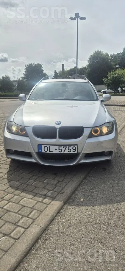 BMW Pārdodu BMW 320 2.0 dīzeli (130kw) 2010 gada. Auto