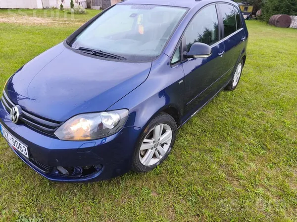 Volkswagen Pārdodu ekonomisku un jaudīgu golfiņu. Nesen iziet