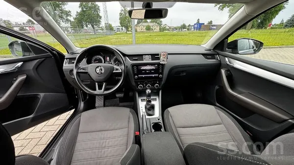 Skoda Pārdodu Škoda Octavia 1.6 Tdi Automāts