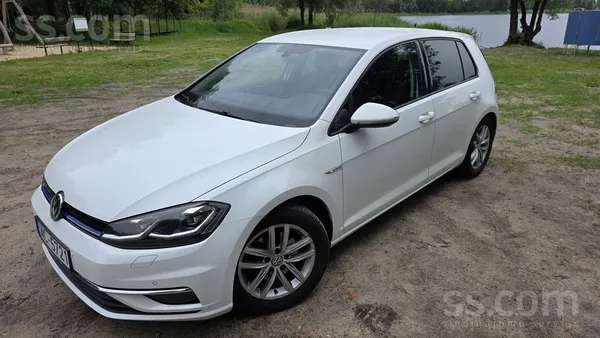 Volkswagen Pārdodu Volkswagen Golf Vii Bluemotion ļoti labā t