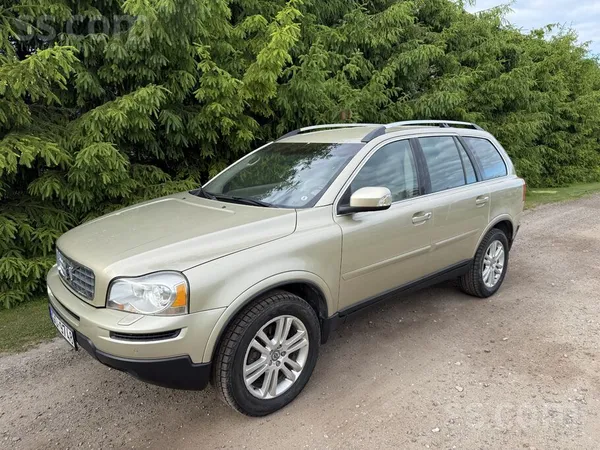 Volvo Pardodu labu uzticamu auto, viss darbojas un tikko