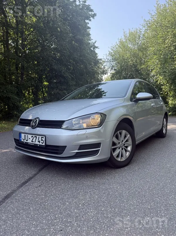 Volkswagen Pārdod Volkswagen Golf Vii, 1.4 Tsi, 90kw, auto la