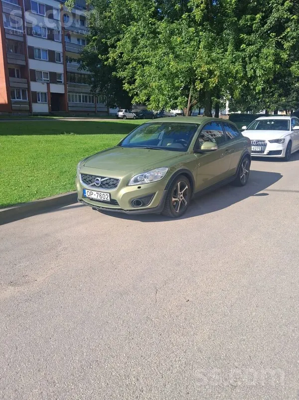 Volvo Pārdodu interesantu, sportisku volvo ar ekonomisko