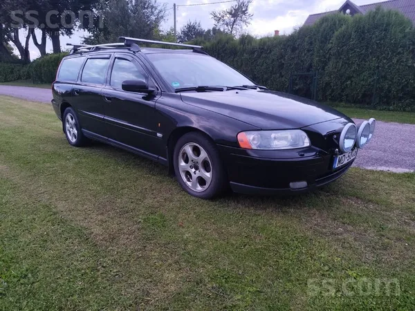 Volvo Pārdodas volvo v70 2006.gada dīzelis 136 kw D5 mot