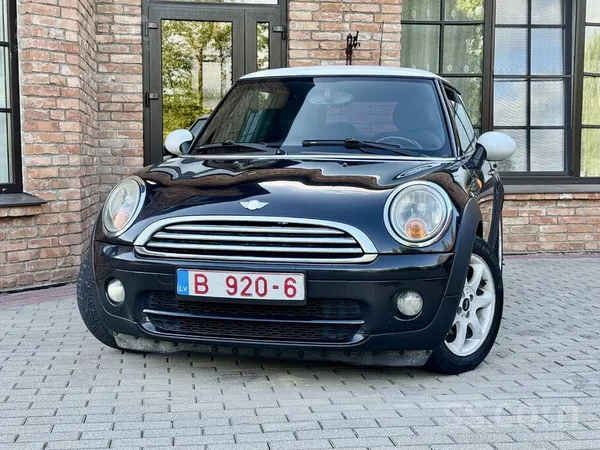 Mini Cooper 1.6 benzīns 

Orģināls odometrs 209000 km (ir pilna vēsture ar tīru un pārskatāmu servisa vēsture)

Māšina pi ...