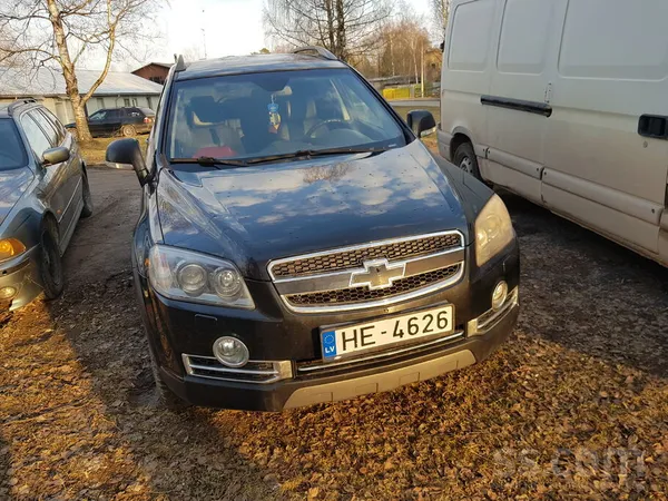 Chevrolet Labdien. Ir japieliek roka. Stav bez vaidzibas. Ne
