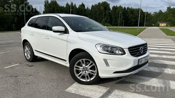 Volvo Pārdod Volvo Xc60 ar 2.0l 100kw dīzeļdzinēju un au