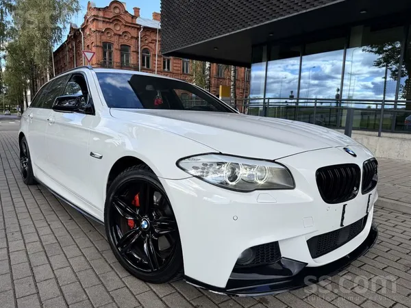 BMW В продаже BMW f11 2011g 535d m-pack vin, автомобил