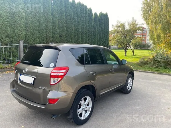 Toyota RAV 4
