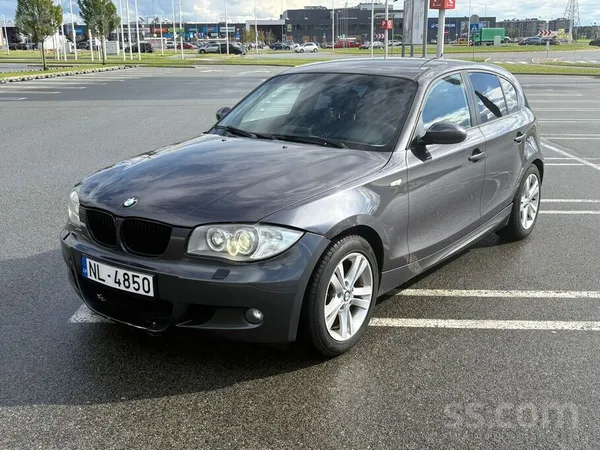 BMW BMW 118i 2.0 benzīns 2004