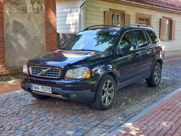 Volvo Pārdodu Xc90 facelift ar 2, 4D D5 136kw dzinēju. A