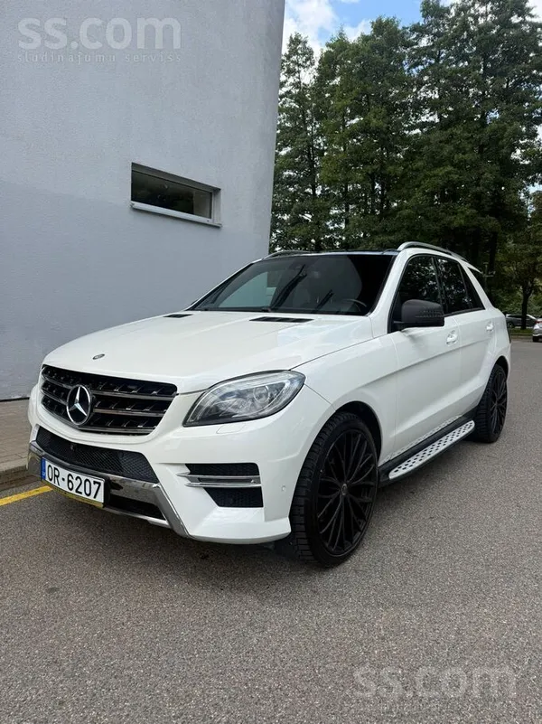 Mercedes 13900€