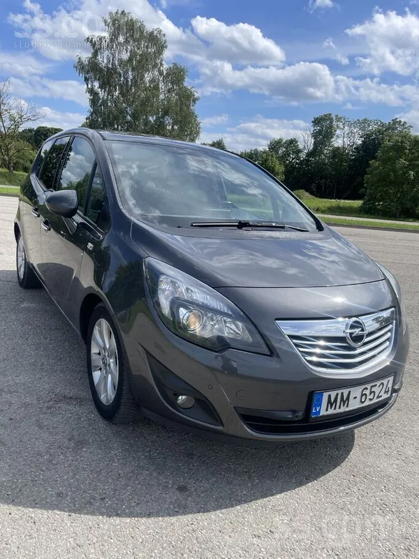 Opel Pārdod Opel Meriva, automāts, 1, 7 dīzelis. Brauku