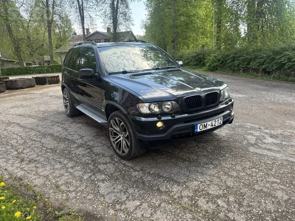 BMW Pārdodu vai mainu BMW X5 4.6is jaudīgs un ikonisks