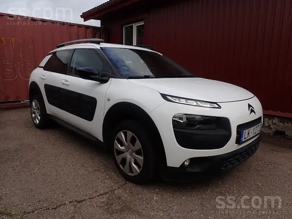 Citroen C4 Cactus 1.2i, 