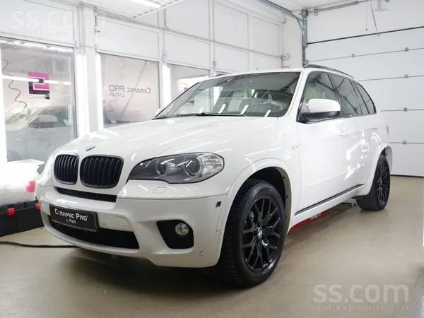 BMW Продается BMW X5 3.0d, 225 кВт. Автомобиль в хорош