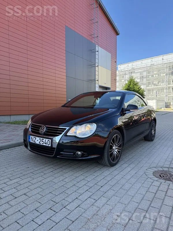 Volkswagen Pārdodu koptu un uzticamu VW Eos kabrioletu ar ele