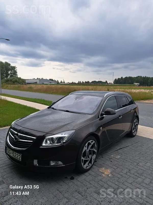 Opel Insignia Sports Tourer SW 2.0 dīzelis, Opc pakotne, 143kW, automātiskā