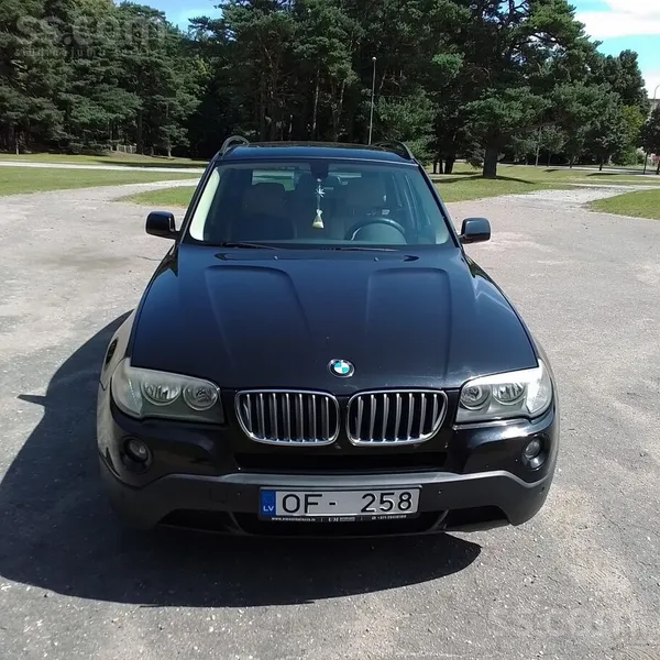 BMW Teicamā stāvoklī. 