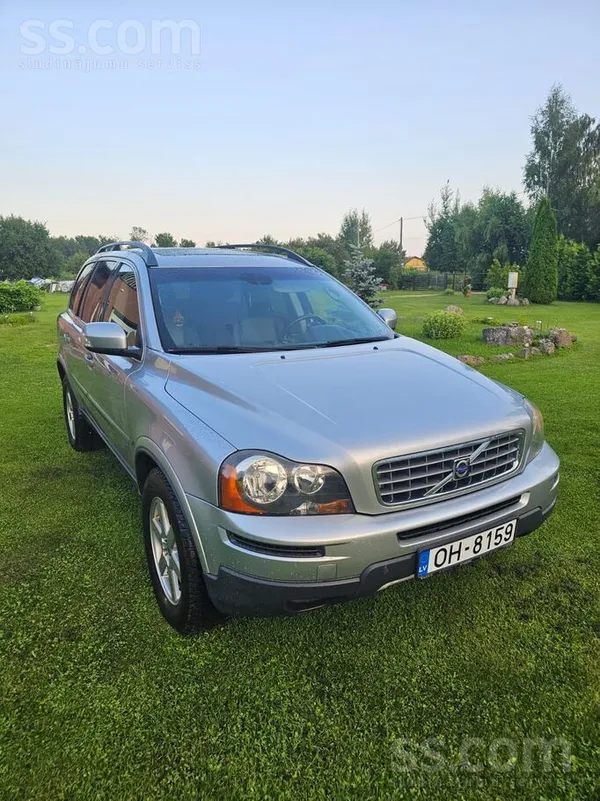 Volvo Pārdodu labu ģimenes auto sakarā ar busiņa iegādi 