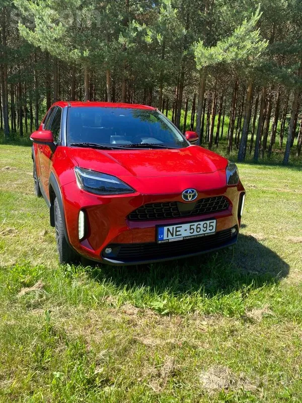 Toyota Pārdodu Toyota Yaris Cross Hybrid 4x4 pilnpiedziņa