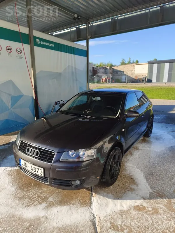 Audi Audi labā tehniskā stavoklī. Vizuālās nepilnības. 