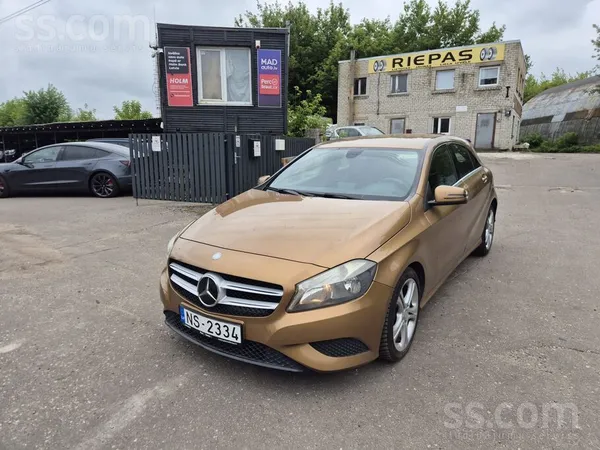 Mercedes Mercedes Benz A180 1.8l dīzelis. 80kw