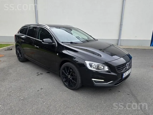 Volvo Pārdod Volvo V60 Ocean Race. 2.0 litru D2 dīzeļa d