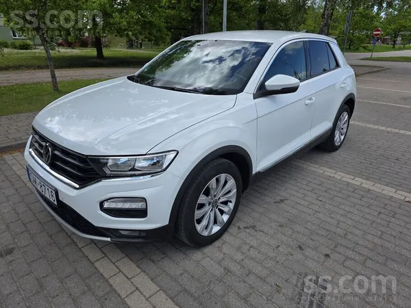 Volkswagen 2021 gada T-roc. Jaudīgs. Laba tehniskā stāvoklī. 