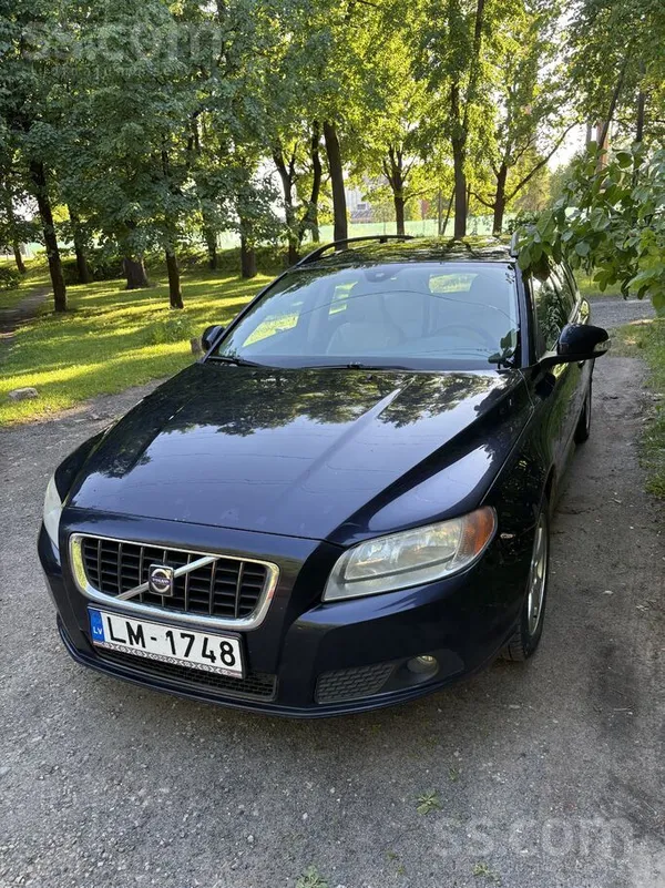 Volvo Pārdodu Volvo v70 2007 gada, zobsiksna un bremzes 