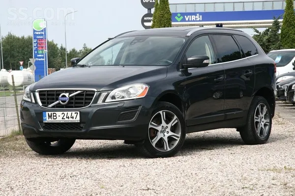 Volvo Xc60 Summum, 2.0d3 Volvo 5cilindru motors, 120kw/1