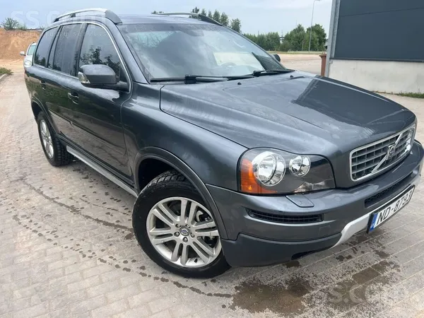 Pardodu volvo xc90 labā tehniskā kārtībā bija uz īsu laiku kā rezerves auto