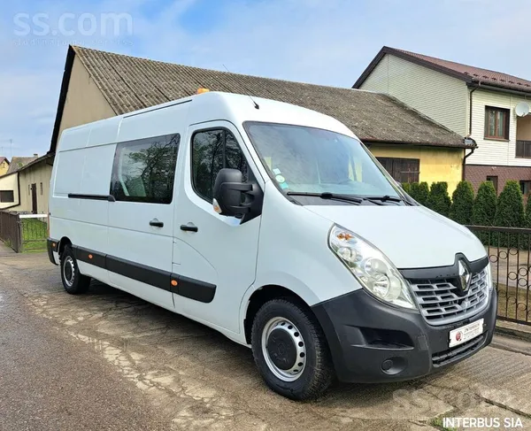 Renault Dubultkabīne (7 vietas), 