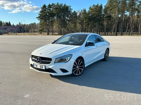 Mercedes Mercedes-Benz Cla 180. Priekšējā piedziņa. Degviel