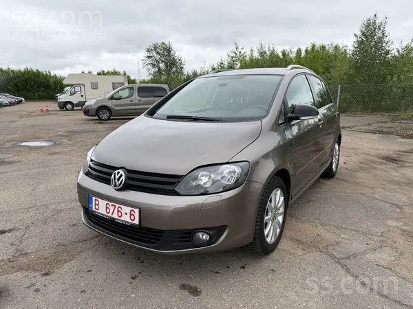 Volkswagen Pārdod Golf Plus Match 1, 4 benzins ar 6-atr. Auto