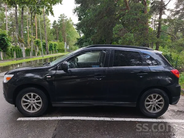 Mitsubishi Pārdodu uzticamu Mitsubishi Asx ar mazo nobraukumu