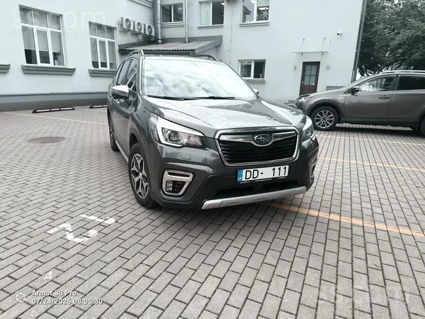 Subaru Ja meklē auto, kas nepievils ne pilsētas bedrēs, n