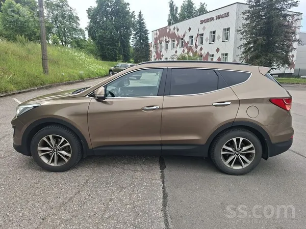 Hyundai Hyundai Santa FE, 2016. gada, 2.2L dīzelis, pilnpi