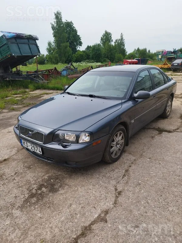 Volvo 120 kw Latvijā vienīgie īpašnieki. Priekš šī gada 