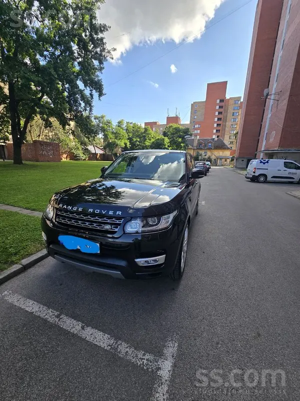 Land-rover Pirkta autosalonā Rīgā, 3 litru dīzeļdzinējs, biji