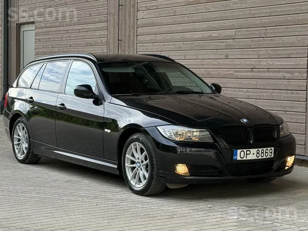 BMW 320